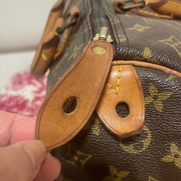 Louis Vuitton Mono Speedy 35 - Picture 8 of 15